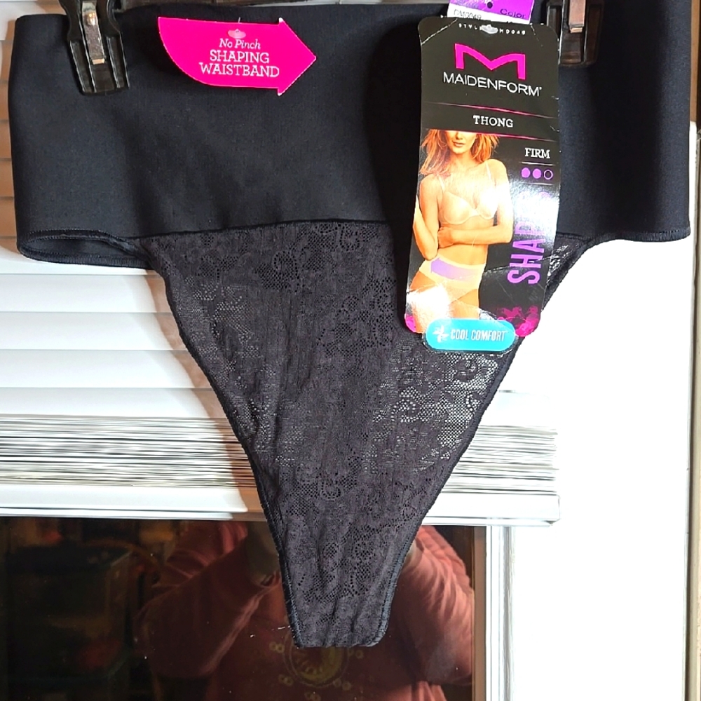 MAIDENFORM THONG 2XL